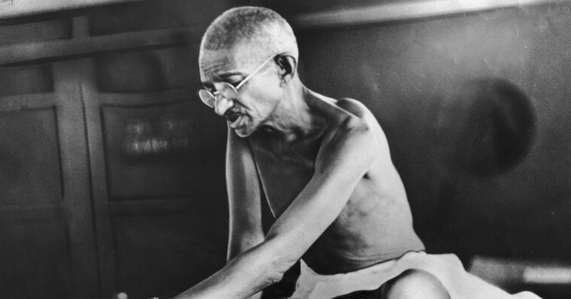 हम अंतिम दिनों वाले गांधी को याद करने से क्यों डरते हैं?
