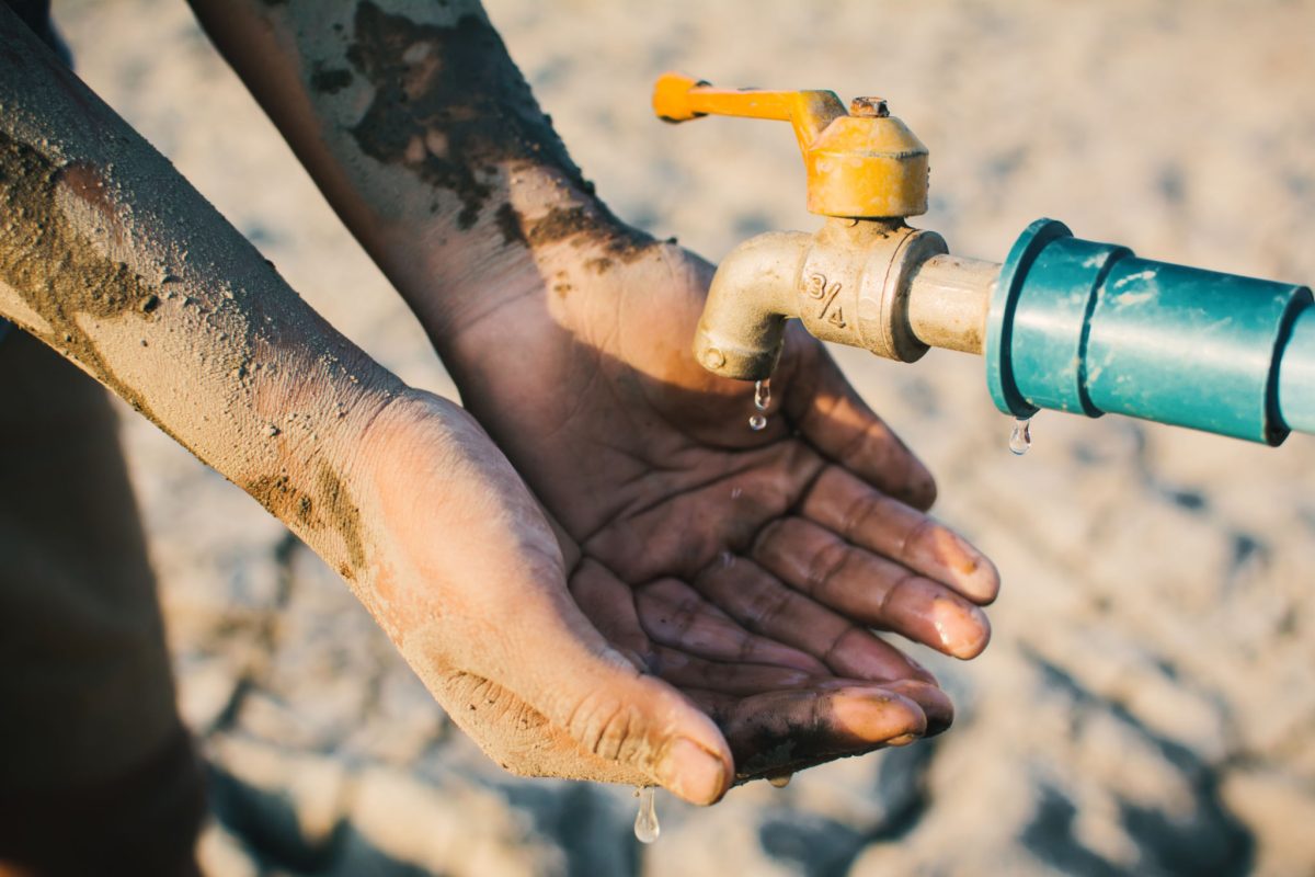 जल संकट: खेत सूख रहे हैं और लोग आर्सेनिक का पानी पी रहे हैं!